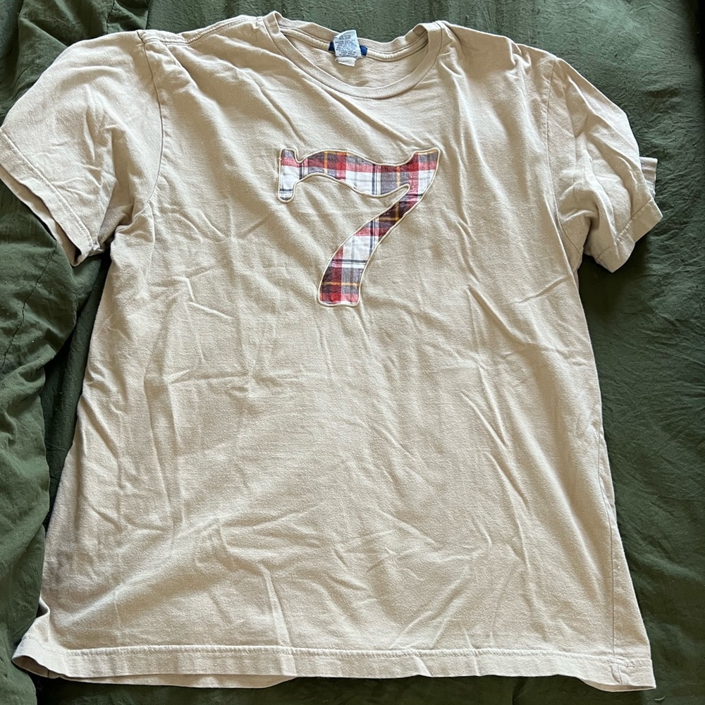 Old Navy Men’s Graphic T-Shirt